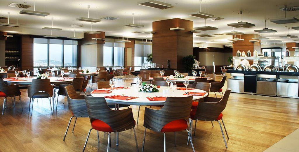 Point Hotel Barbaros 5*