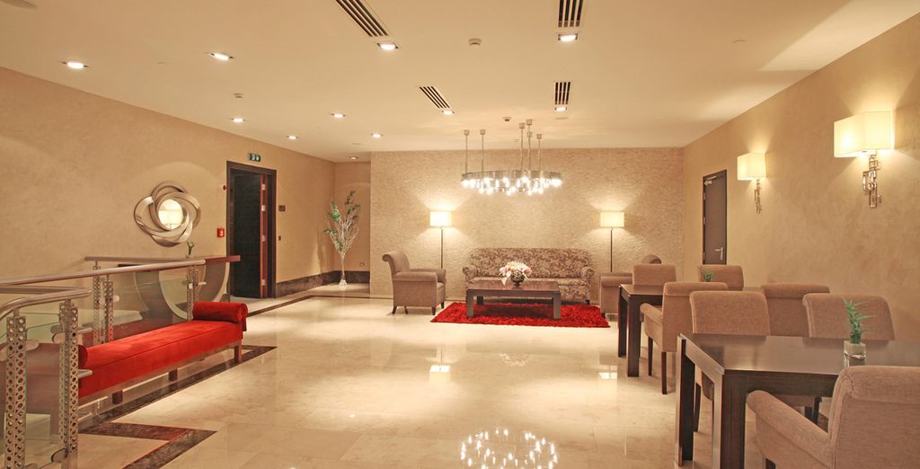 Holiday Inn Sisli 5*