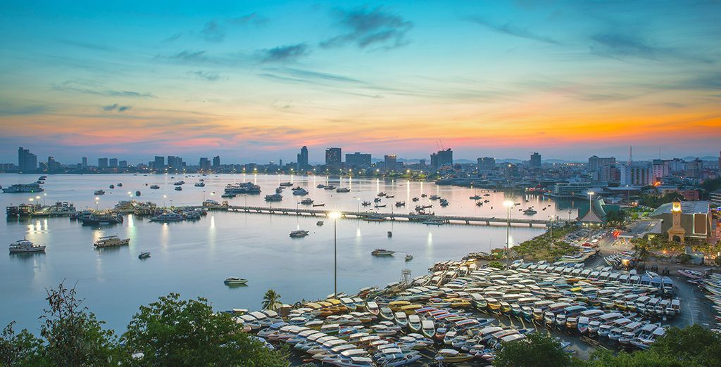 Combinato Hotel Tower Club @ Lebua 5* a Bangkok + Pullman Hotel G 5* a Pattaya