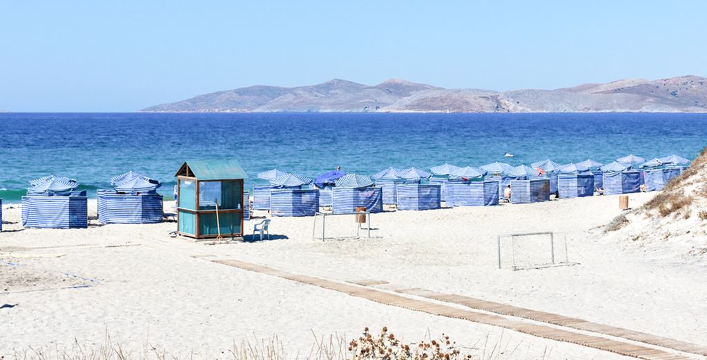 Sandy Beach Hotel 4*