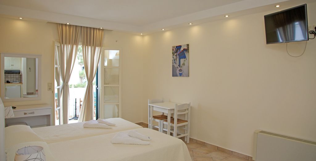 Golden Coast ApartHotel