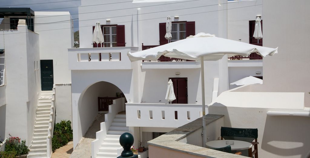 Golden Coast ApartHotel