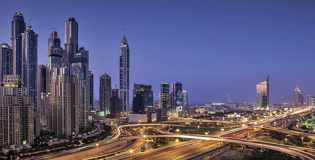 Pullman Dubai Jumeirah Lake Towers + Sheraton Abu Dhabi