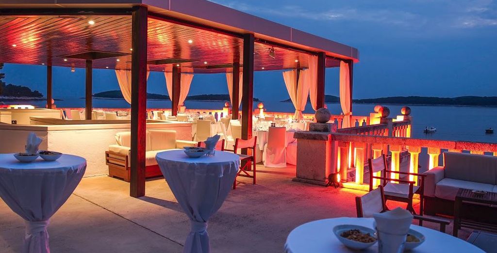 Hotel Amfora Hvar 4*