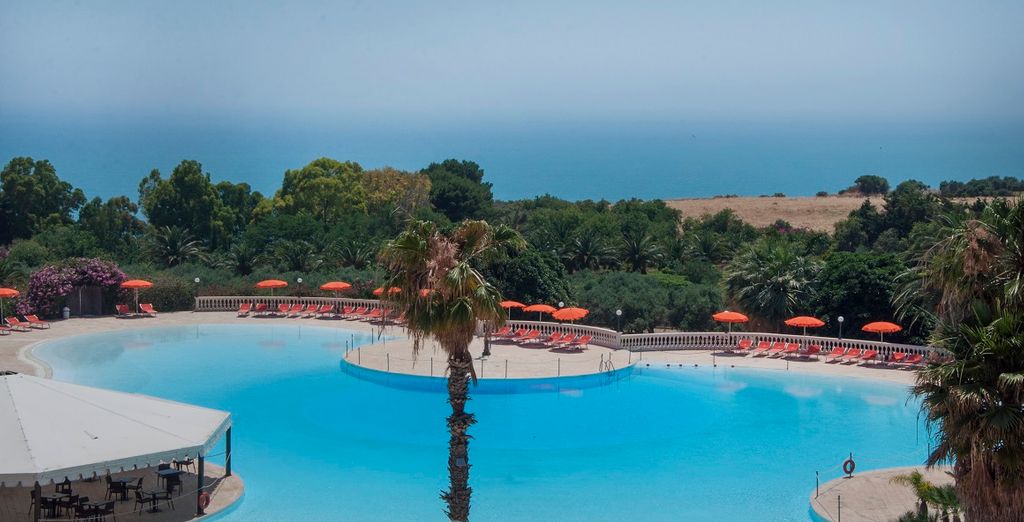 Blu Hotel Kaos 4*