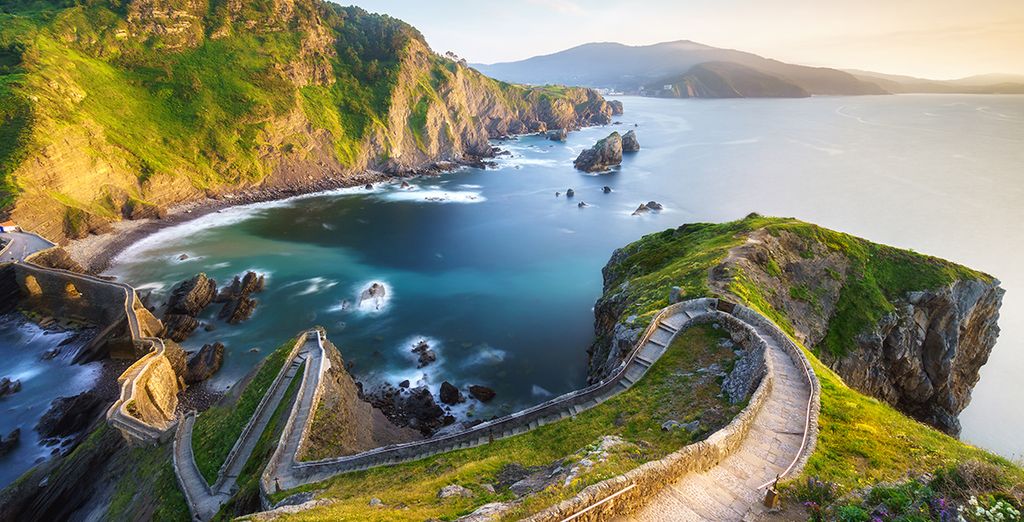 Fly & Drive: La Tradizione di Bilbao e gli splendidi paesaggi baschi