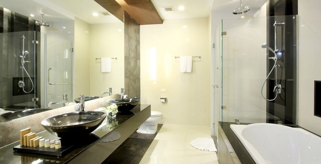 Shanghai Mansion Bangkok 4* & Cape Panwa Hotel 4* Sup