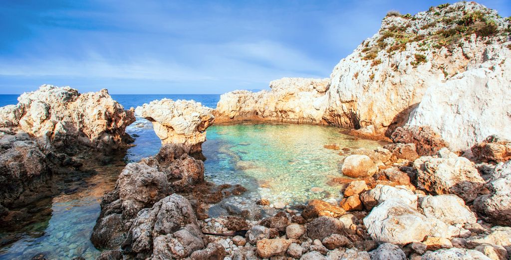 Hotel Villa Meligunis 4*