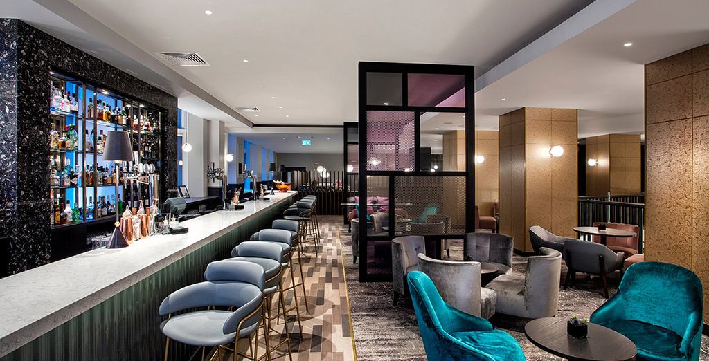 Hilton Edinburgh Carlton 4*