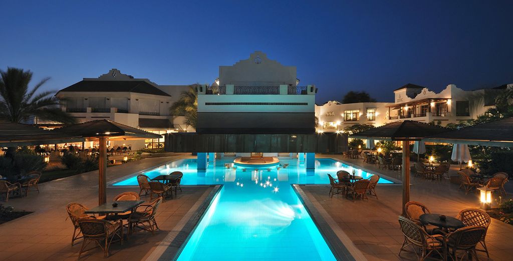 Lahami Bay Beach Resort 5*