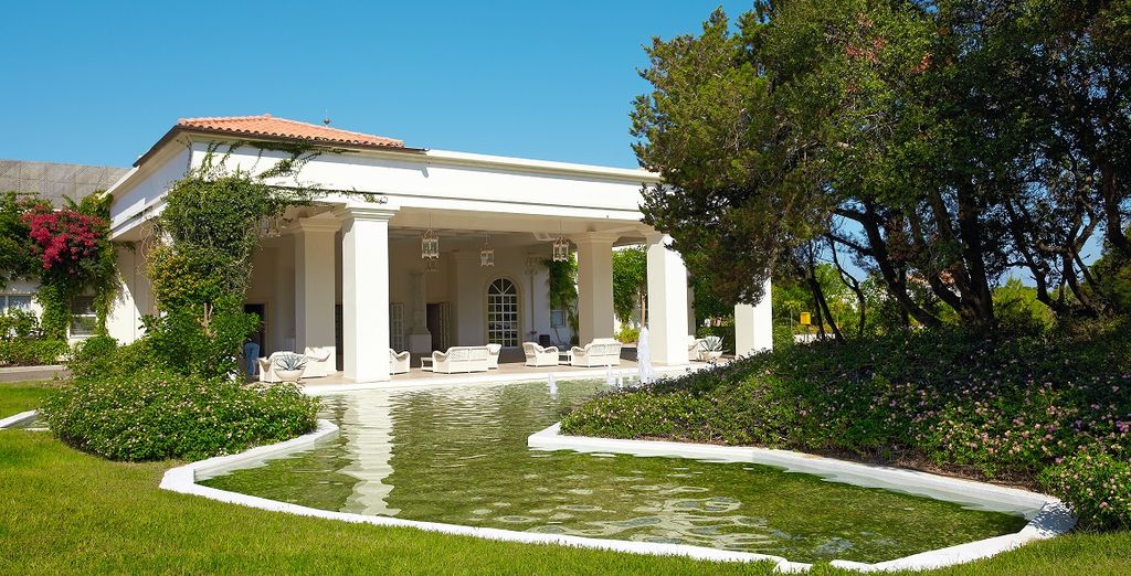 Grecotel Olympia Riviera & Aqua Park 5*