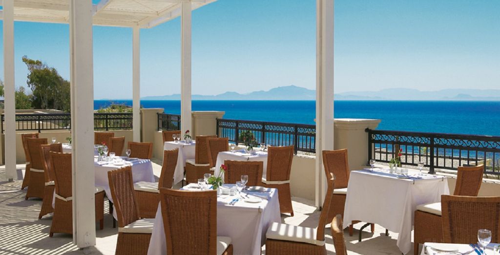Grecotel Olympia Riviera & Aqua Park 5*