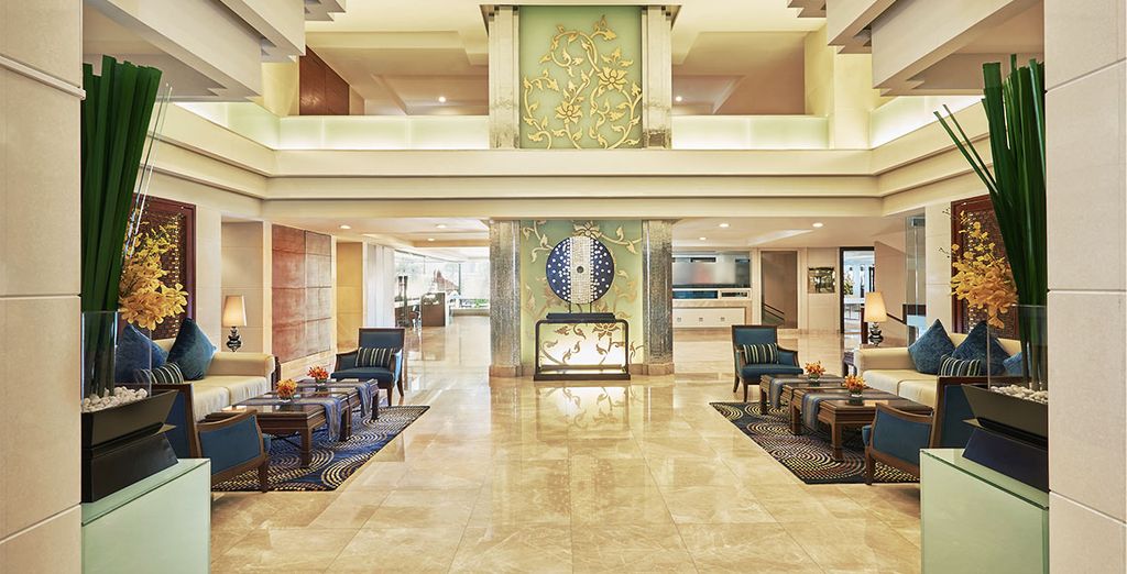 Centre Point Hotel Silom Bangkok 4* & Red Ginger Chic Resort 4*