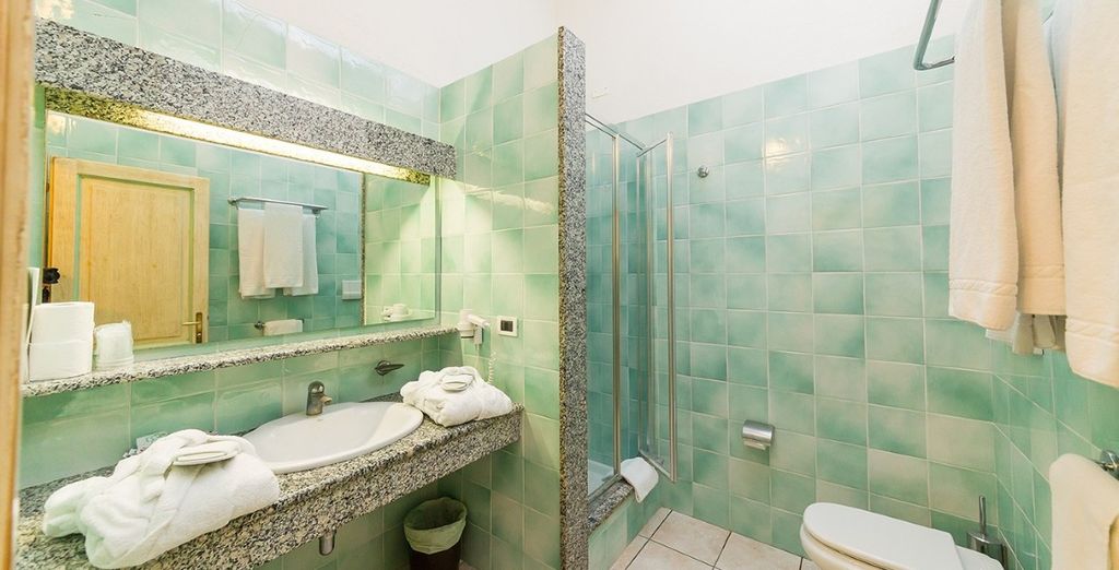 Club Hotel Marina Beach 4*