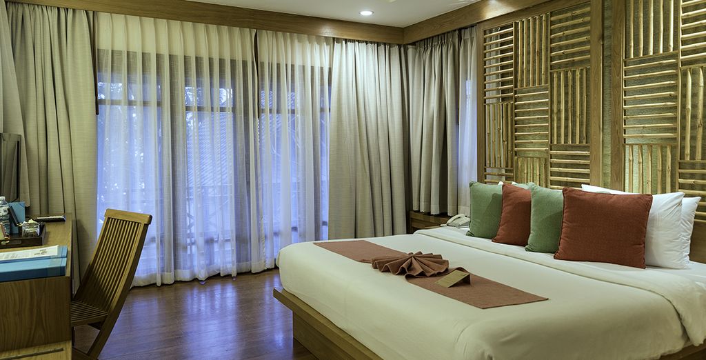 LiT Bangkok Hotel 5* + Ao Prao Resort 4* Ko Samet + Aiyapura Resort & spa Koh Chang