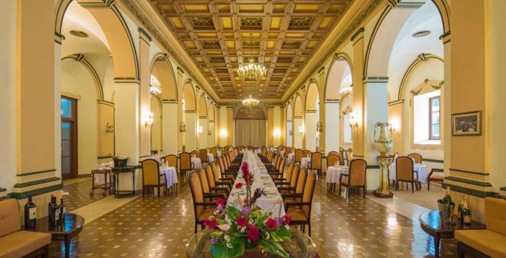Hotel Nacional de Cuba L'Avana 4*S + IBEROSTAR Ensenachos 5*