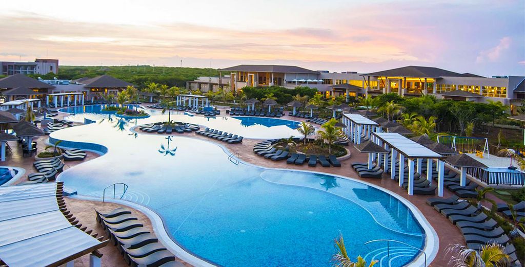 Hotel Nacional de Cuba L'Avana 4*S + IBEROSTAR Ensenachos 5*