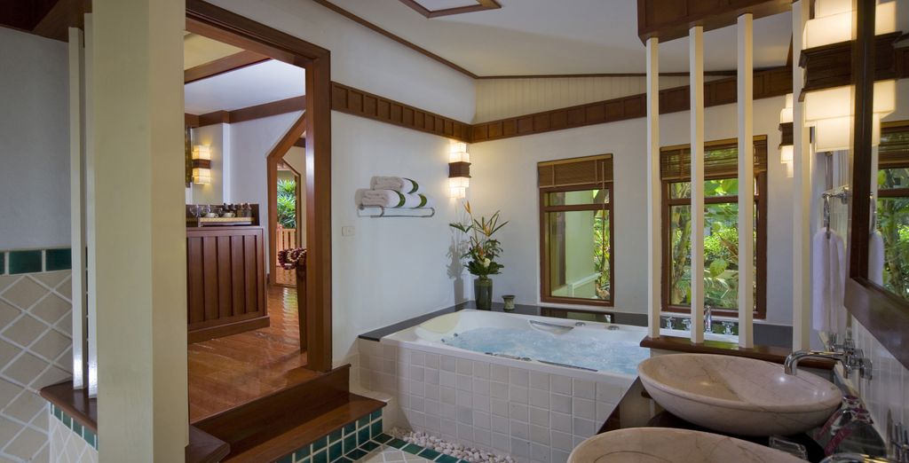 Samui Buri Beach Resort 4* + Devasom Khao Lak Beach Resort & Villas 5*
