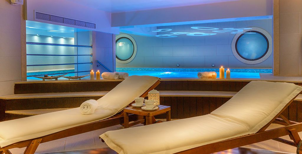 Cosmopolitan Hotel & Spa 4*