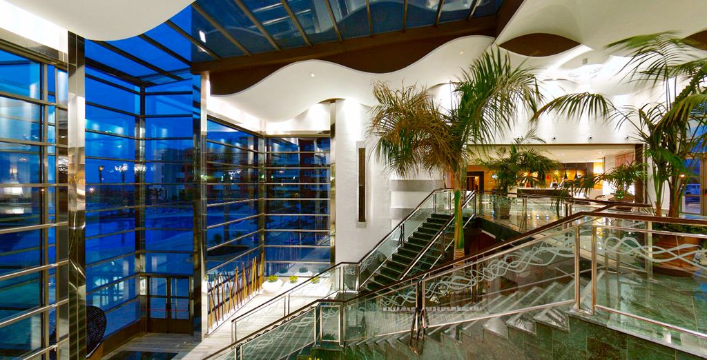 Elba Carlota Beach & Convention Resort 4*