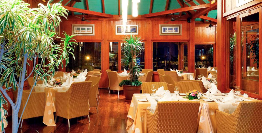 Elba Carlota Beach & Convention Resort 4*