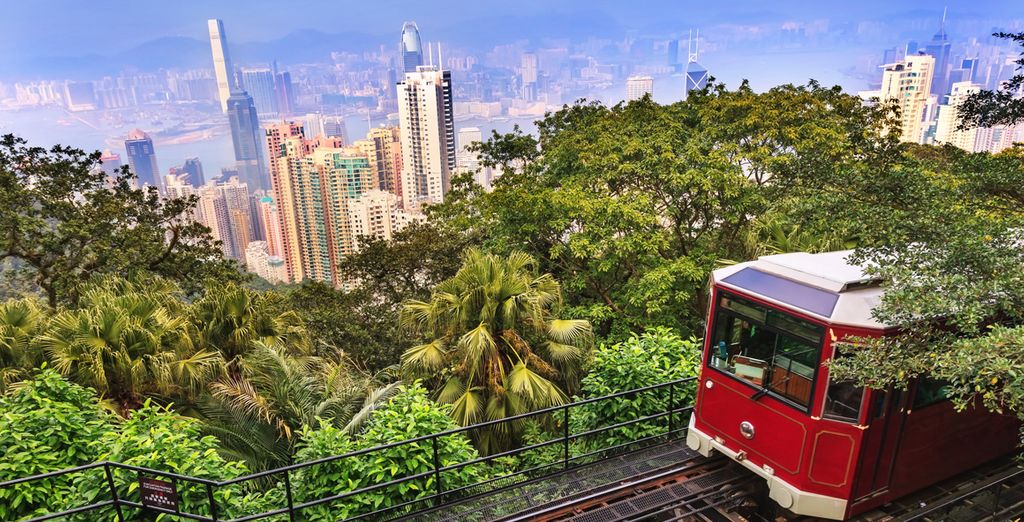 Hotel ICON Hong Kong 5* + possibile soggiorno a Singapore
