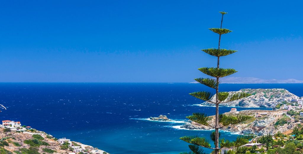 The Royal Blue Resort 5*
