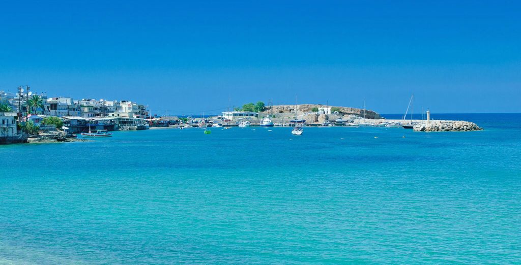 The Royal Blue Resort 5*