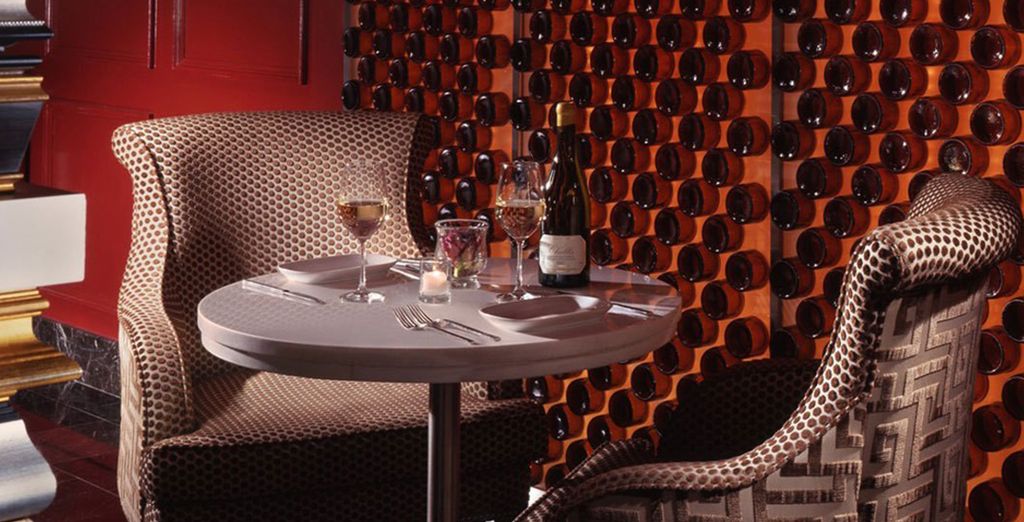 Omni Berkshire Place Hotel 4*