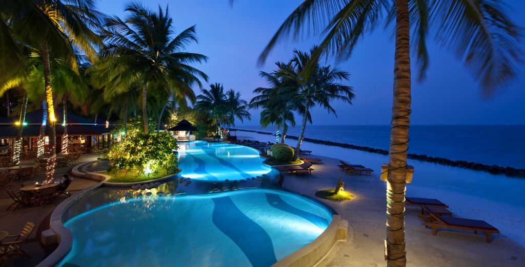 Royal Island Resort & Spa Hotel 5*