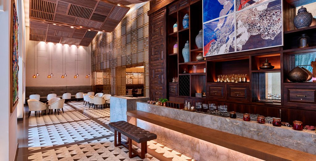 Manzil Downtown 4*