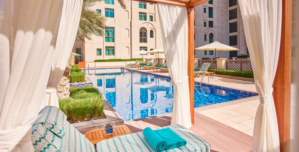 Manzil Downtown 4*