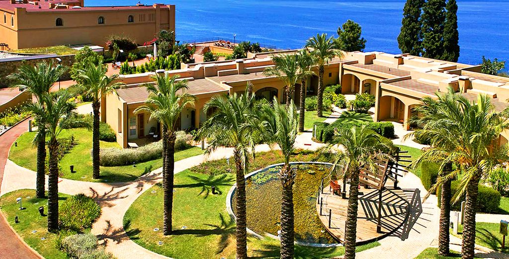 Altafiumara Resort & Spa 5*