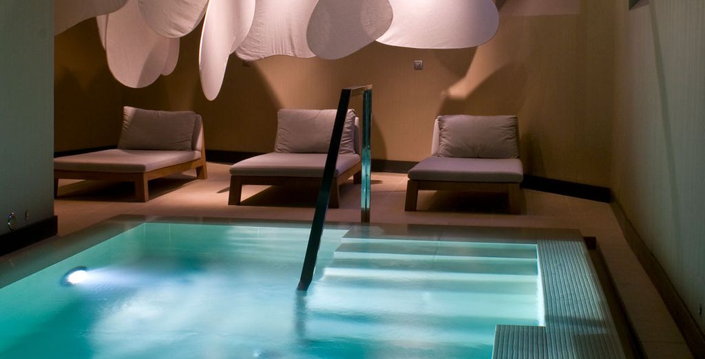 Radisson Blu Hotel Madrid Prado 4*