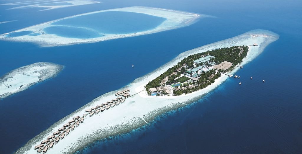 Vilamendhoo Island Resort & spa 4*