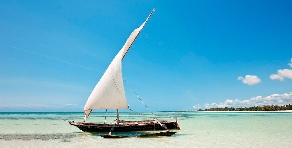 Diani Reef Beach Resort & spa 5* + Safari