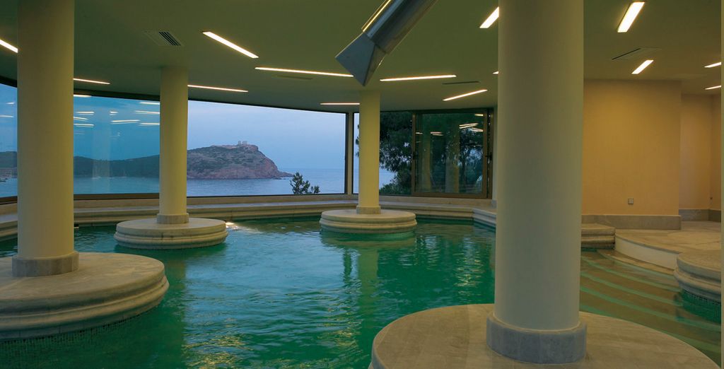 Grecotel Cape Sounio Exclusive Resort 5*