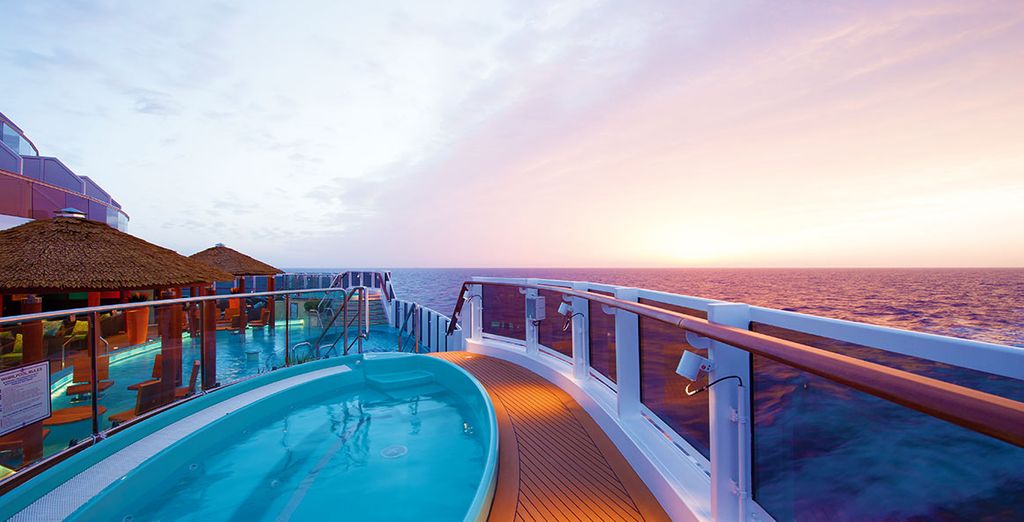 Carnival Horizon + The Confidante Miami 4*