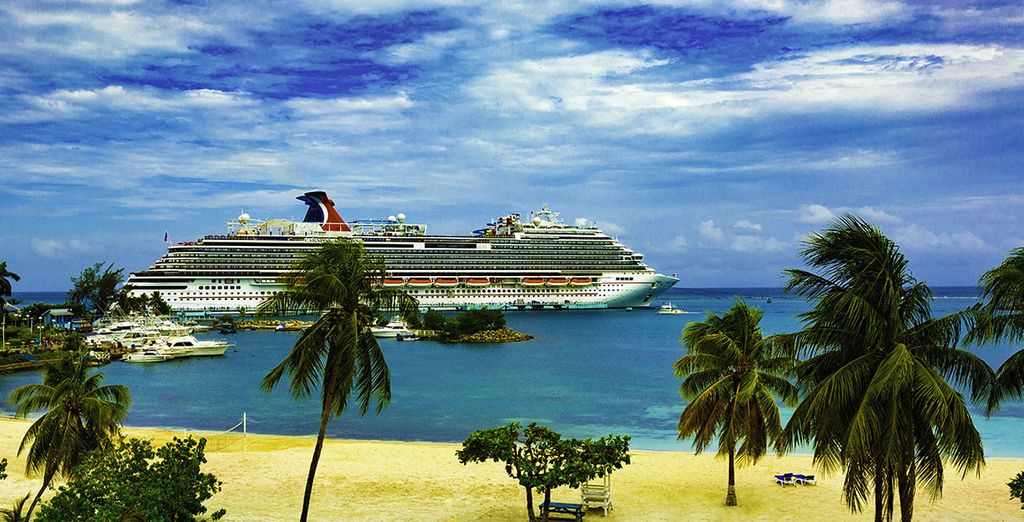 Carnival Horizon + The Confidante Miami 4*