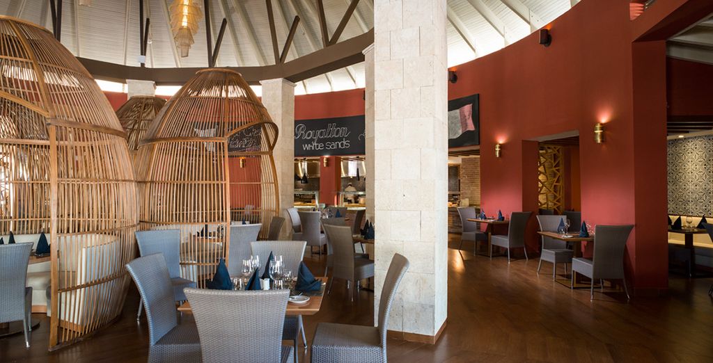 The Confidante Miami Beach 4*+ Royalton White Sands 5*