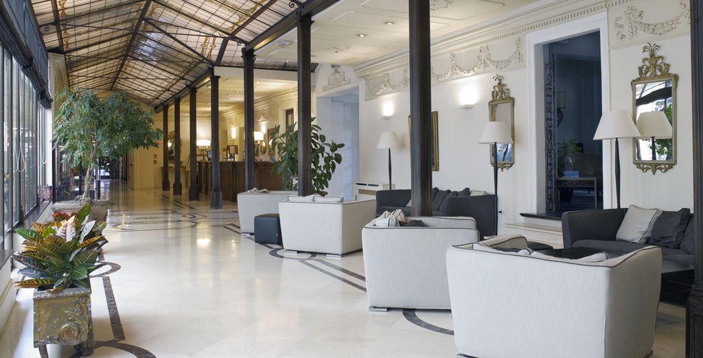 Hotel NH Anglo American 4*
