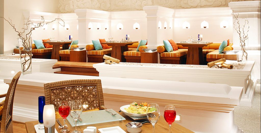 Jolie Ville Royal Peninsula Resort 5*