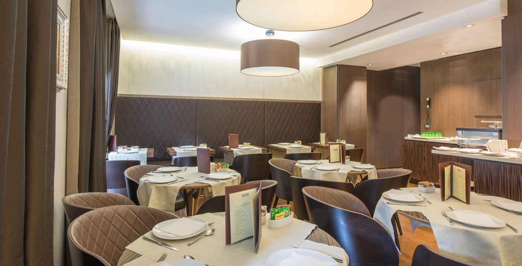 Berg Luxury Hotel 4*S