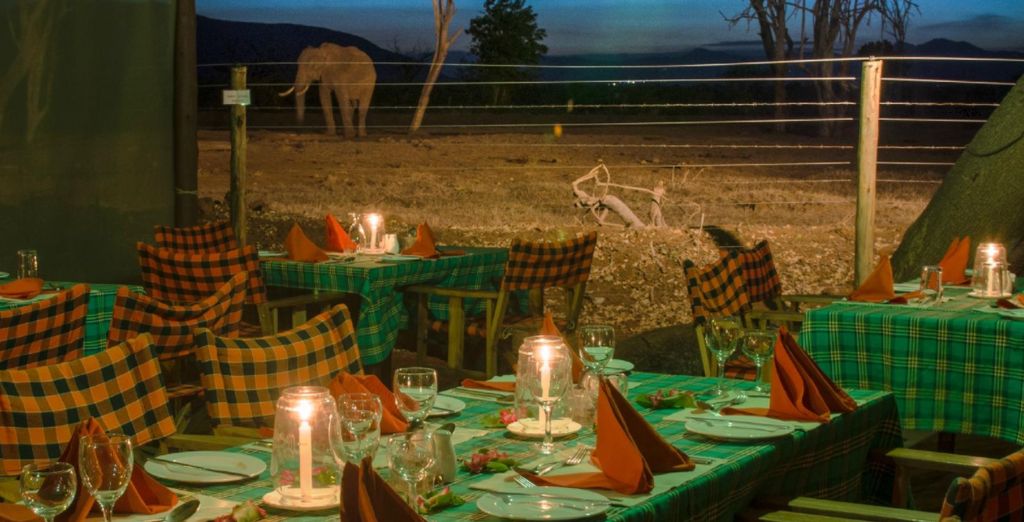 Pinewood Beach Resort and Spa 4* + Safari
