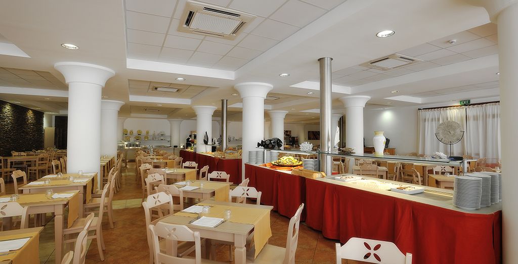 Nicolaus Club Cala Della Torre 4*