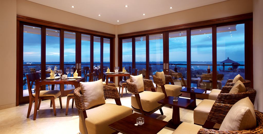 Adiwana Resort Jembawan 4* + Villa Kayu Raja 4* + Tanadewa Luxury Villas & Spa 4*