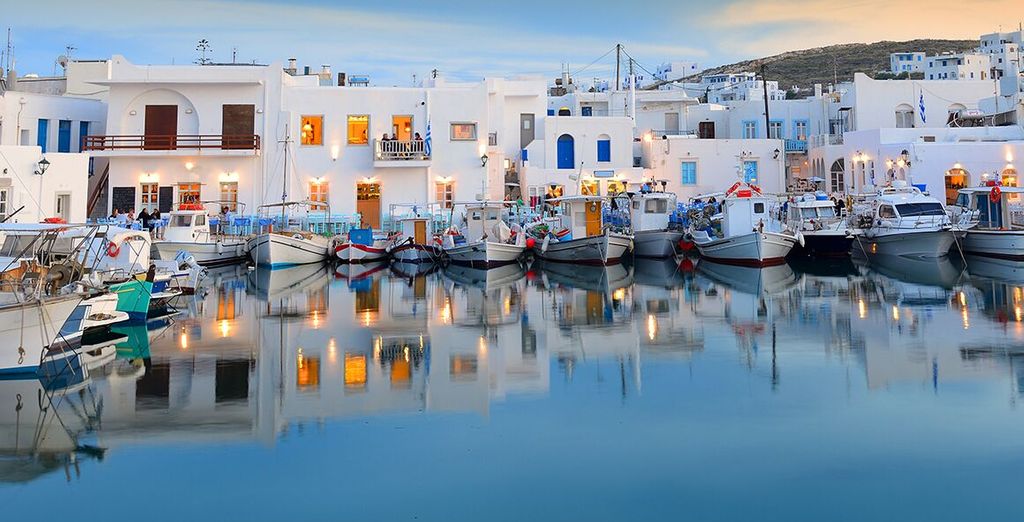 Tour delle Cicladi con possibile estensione a Paros