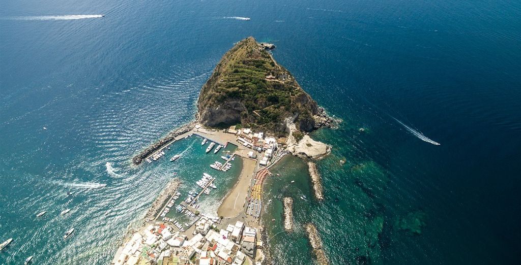 Tour e minitour di Ischia in 4* con escursioni a Positano e Amalfi