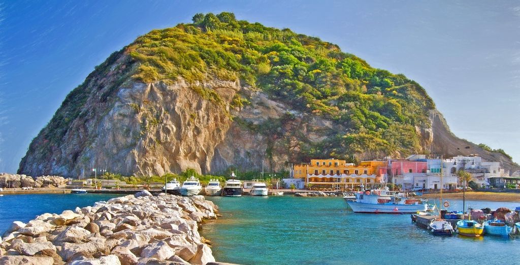 Tour e minitour di Ischia in 4* con escursioni a Positano e Amalfi