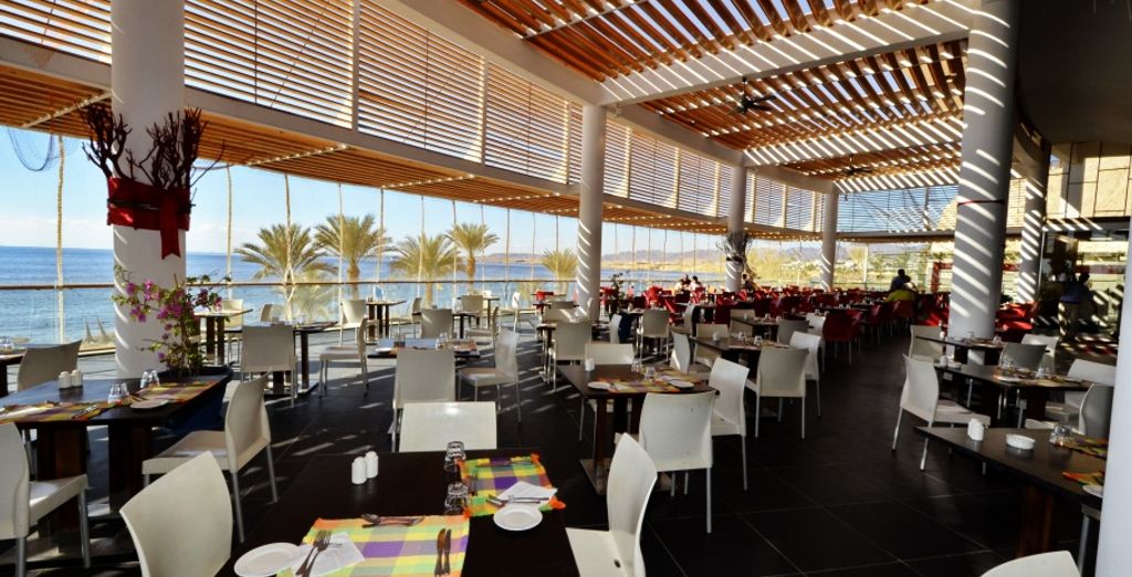 Valtur Sharm Reef Oasis Blue Bay 5*